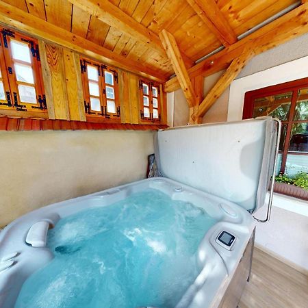 Ivancna Gorica Resort Hisa Ida - Apartments With Hot Tub And Sauna מראה חיצוני תמונה
